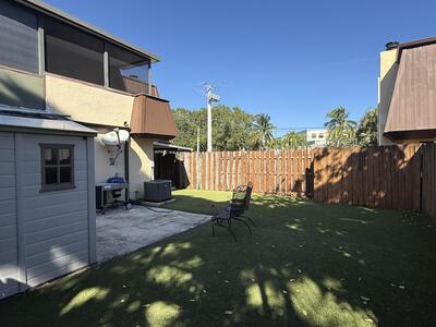 3522 Gardens East Drive, Palm Beach Gardens, FL 33410