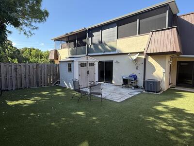 3522 Gardens East Drive, Palm Beach Gardens, FL 33410