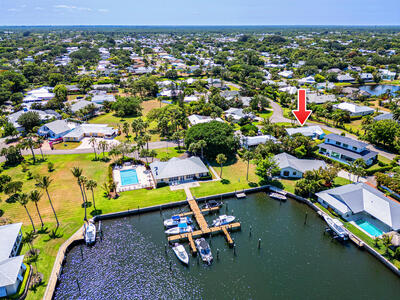 9165 SE Yacht Club Circle, Hobe Sound, FL 33455