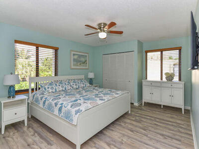 150 Pineview Road, Jupiter, FL 33469