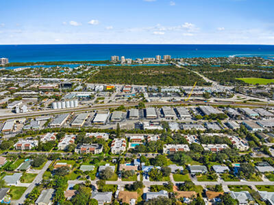 150 Pineview Road, Jupiter, FL 33469