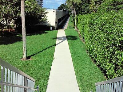 2121 N Ocean Boulevard, Boca Raton, FL 33431