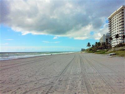 2121 N Ocean Boulevard, Boca Raton, FL 33431