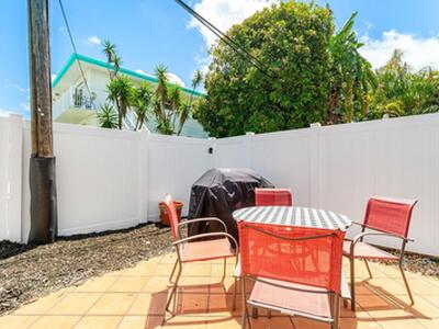 842 SE 19th Avenue, Deerfield Beach, FL 33441