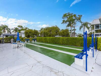 2929 SE Ocean Boulevard, Stuart, FL 34996