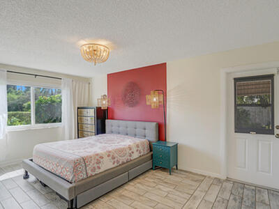 202 High Point Terrace W, Delray Beach, FL 33445