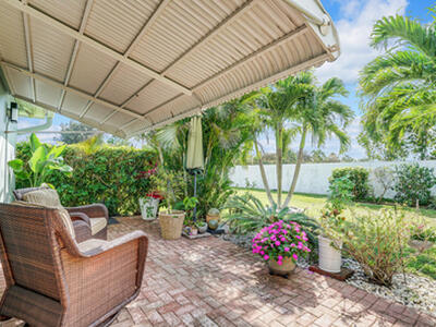 202 High Point Terrace W, Delray Beach, FL 33445