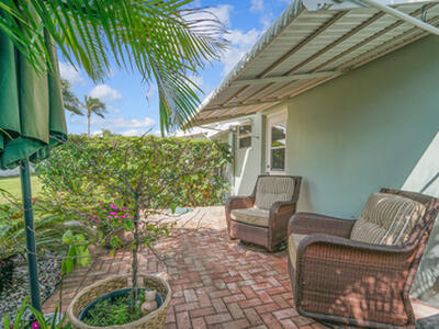 202 High Point Terrace W, Delray Beach, FL 33445