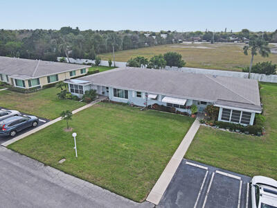 202 High Point Terrace W, Delray Beach, FL 33445