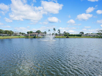 202 High Point Terrace W, Delray Beach, FL 33445