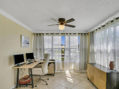 202 High Point Terrace W, Delray Beach, FL 33445