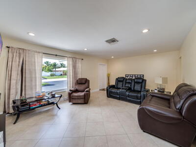 9603 NW 67th Court, Tamarac, FL 33321