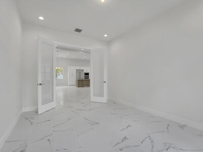 9341 Crestview Circle, Palm Beach Gardens, FL 33412