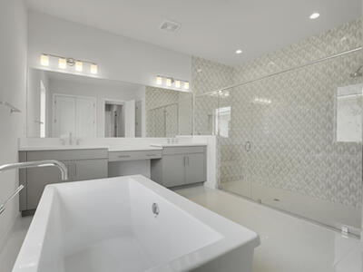 9341 Crestview Circle, Palm Beach Gardens, FL 33412