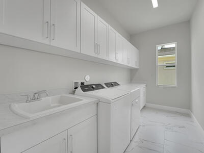 9341 Crestview Circle, Palm Beach Gardens, FL 33412