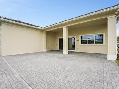 9341 Crestview Circle, Palm Beach Gardens, FL 33412