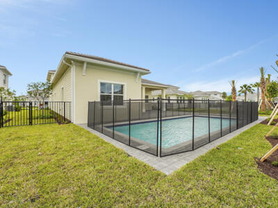 9341 Crestview Circle, Palm Beach Gardens, FL 33412