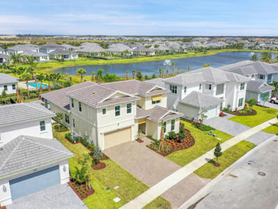 9341 Crestview Circle, Palm Beach Gardens, FL 33412