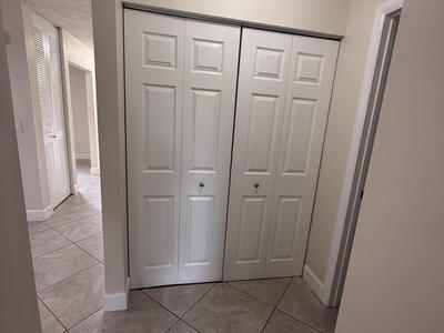 1303 Lakeview Drive E, Royal Palm Beach, FL 33411