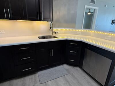 208 Villa Circle, Boynton Beach, FL 33435