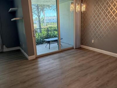 208 Villa Circle, Boynton Beach, FL 33435