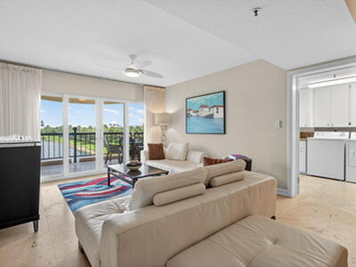 401 Ocean Bluffs Boulevard, Jupiter, FL 33477