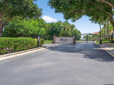 401 Ocean Bluffs Boulevard, Jupiter, FL 33477