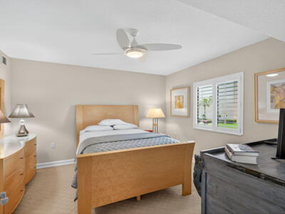 401 Ocean Bluffs Boulevard, Jupiter, FL 33477