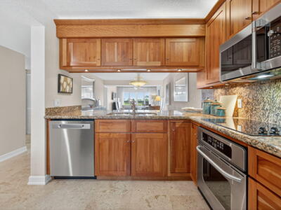 401 Ocean Bluffs Boulevard, Jupiter, FL 33477