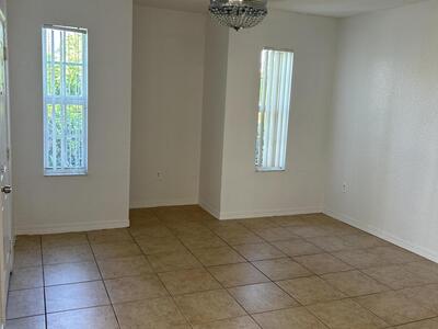 130 SW Peacock Boulevard, Port Saint Lucie, FL 34986