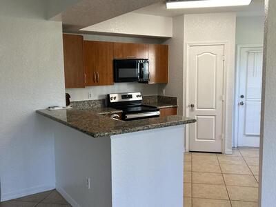 130 SW Peacock Boulevard, Port Saint Lucie, FL 34986