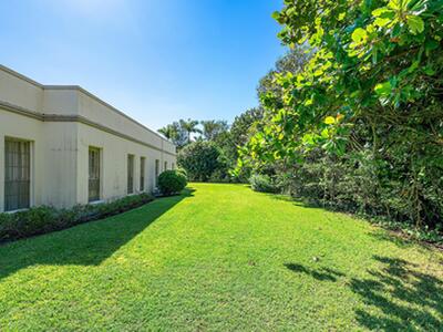 157 Wells Road, Palm Beach, FL 33480