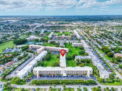 2615 NE 3rd Court, Boynton Beach, FL 33435