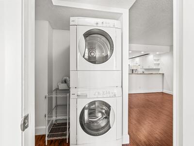 15 Royal Palm Way, Boca Raton, FL 33432