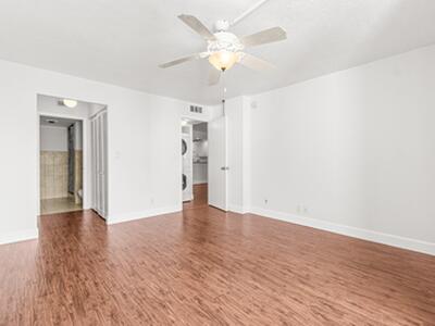 15 Royal Palm Way, Boca Raton, FL 33432