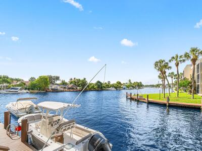 15 Royal Palm Way, Boca Raton, FL 33432