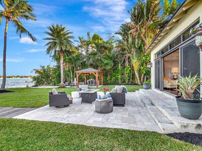 310 S Lake Drive, Lantana, FL 33462