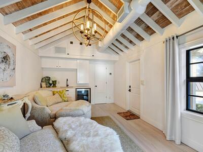 310 S Lake Drive, Lantana, FL 33462