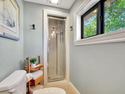 310 S Lake Drive, Lantana, FL 33462