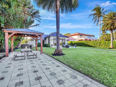 310 S Lake Drive, Lantana, FL 33462