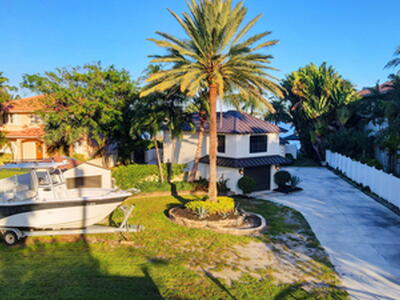 310 S Lake Drive, Lantana, FL 33462