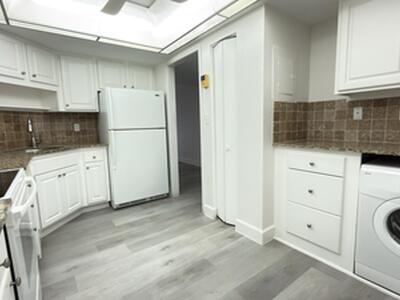 2000 Presidential Way, West Palm Beach, FL 33401