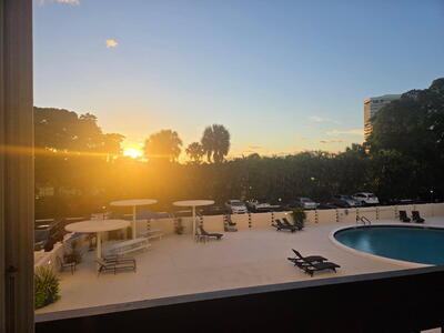 2000 Presidential Way, West Palm Beach, FL 33401