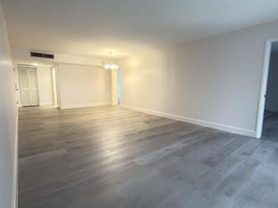 2000 Presidential Way, West Palm Beach, FL 33401