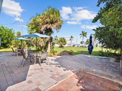 670 Hernando Street, Fort Pierce, FL 34949