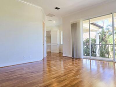 111 Fishermans Way, Jupiter, FL 33477