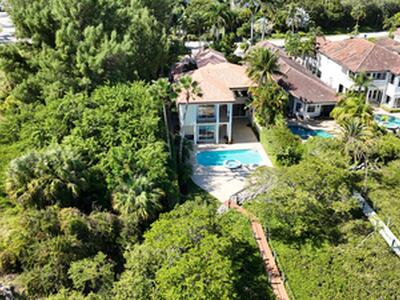 111 Fishermans Way, Jupiter, FL 33477