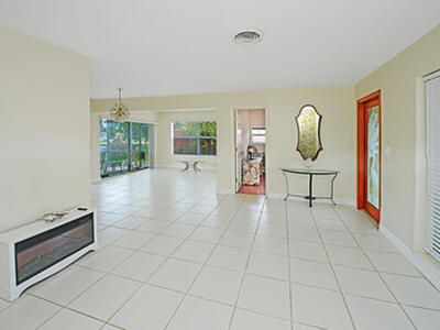 1001 SE 5 Avenue, Pompano Beach, FL 33060