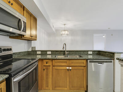 171 SW Palm Drive, Port Saint Lucie, FL 34986