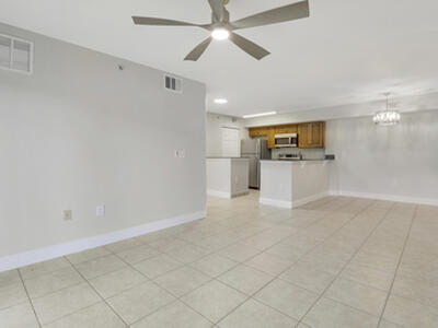 171 SW Palm Drive, Port Saint Lucie, FL 34986